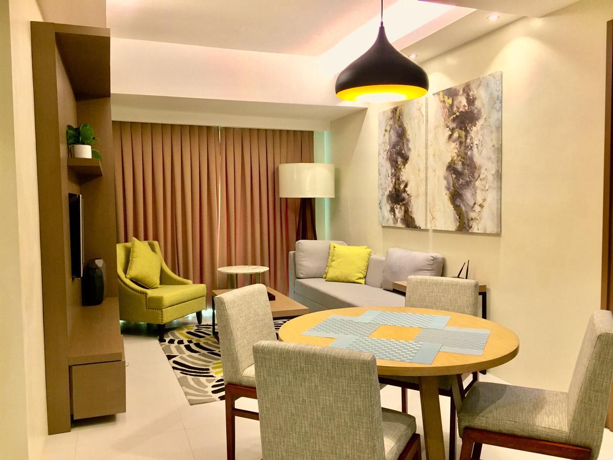 Padgett Place Prime Suites Cebu ภายนอก รูปภาพ