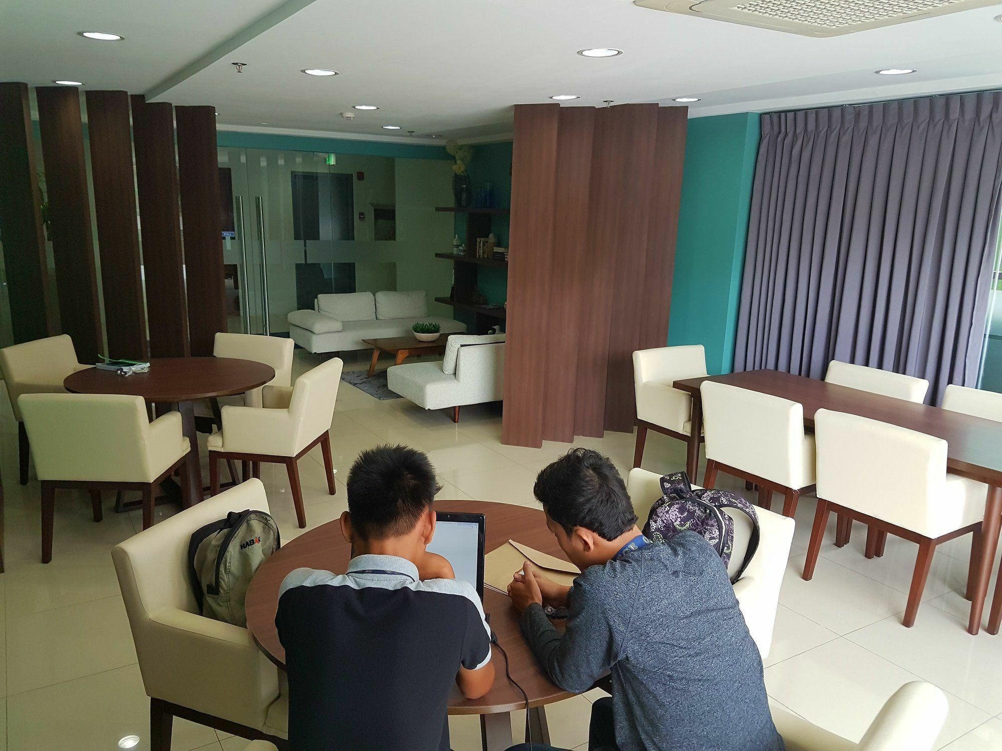 Padgett Place Prime Suites Cebu ภายนอก รูปภาพ